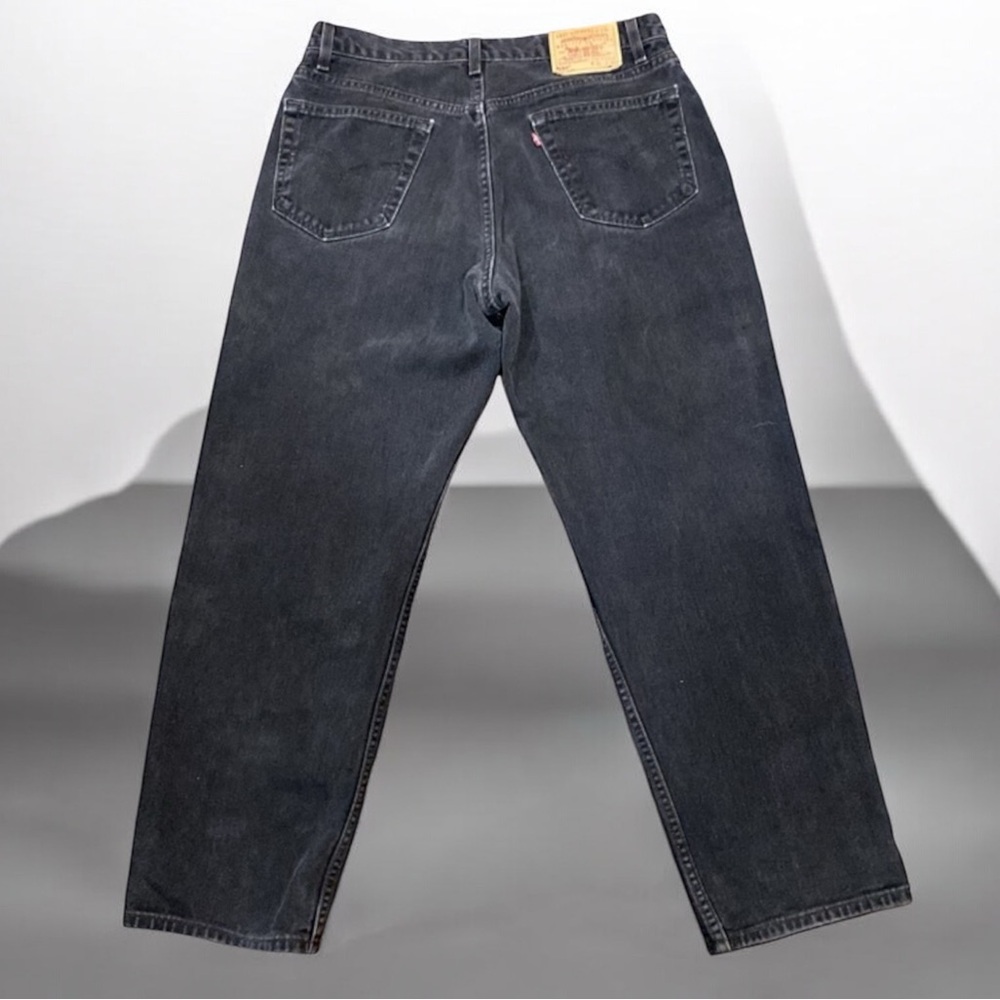 Black Levi 550 vintage from 2001 rare hard to find in this condition!